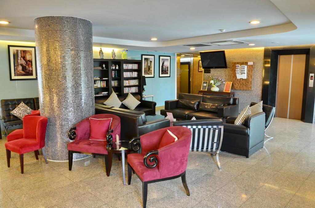 Ziniza The Boutique Service Apartment Бангкок Экстерьер фото