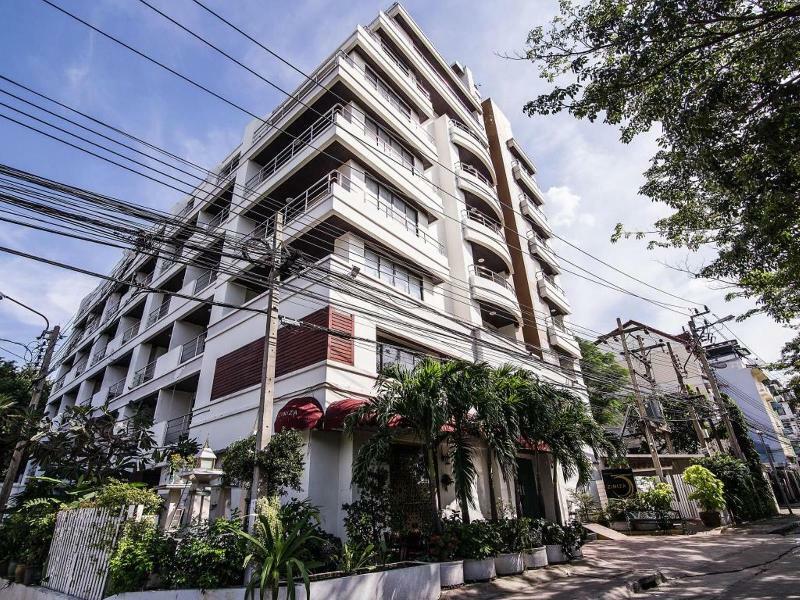 Ziniza The Boutique Service Apartment Бангкок Экстерьер фото